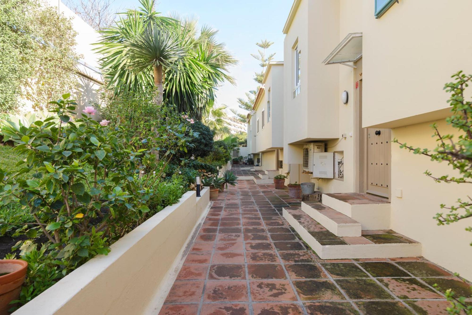 Espectacular Casa En La Playa Villa ฟูเอนฮิโรลา ภายนอก รูปภาพ